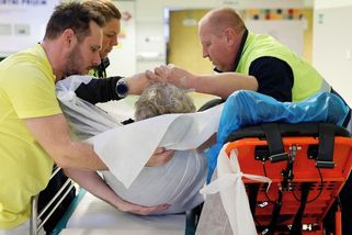 Rozdíly v léčbě mrtvice. Rozhodnout může i délka chodby, říká novinář - Seznam Zprávy